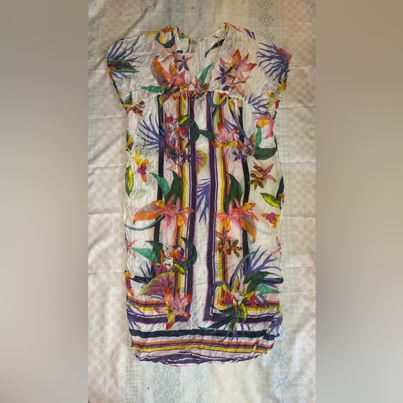 Trina Turk Colorful Tropical Swimsuit Cover Up - Picture 1 of 4